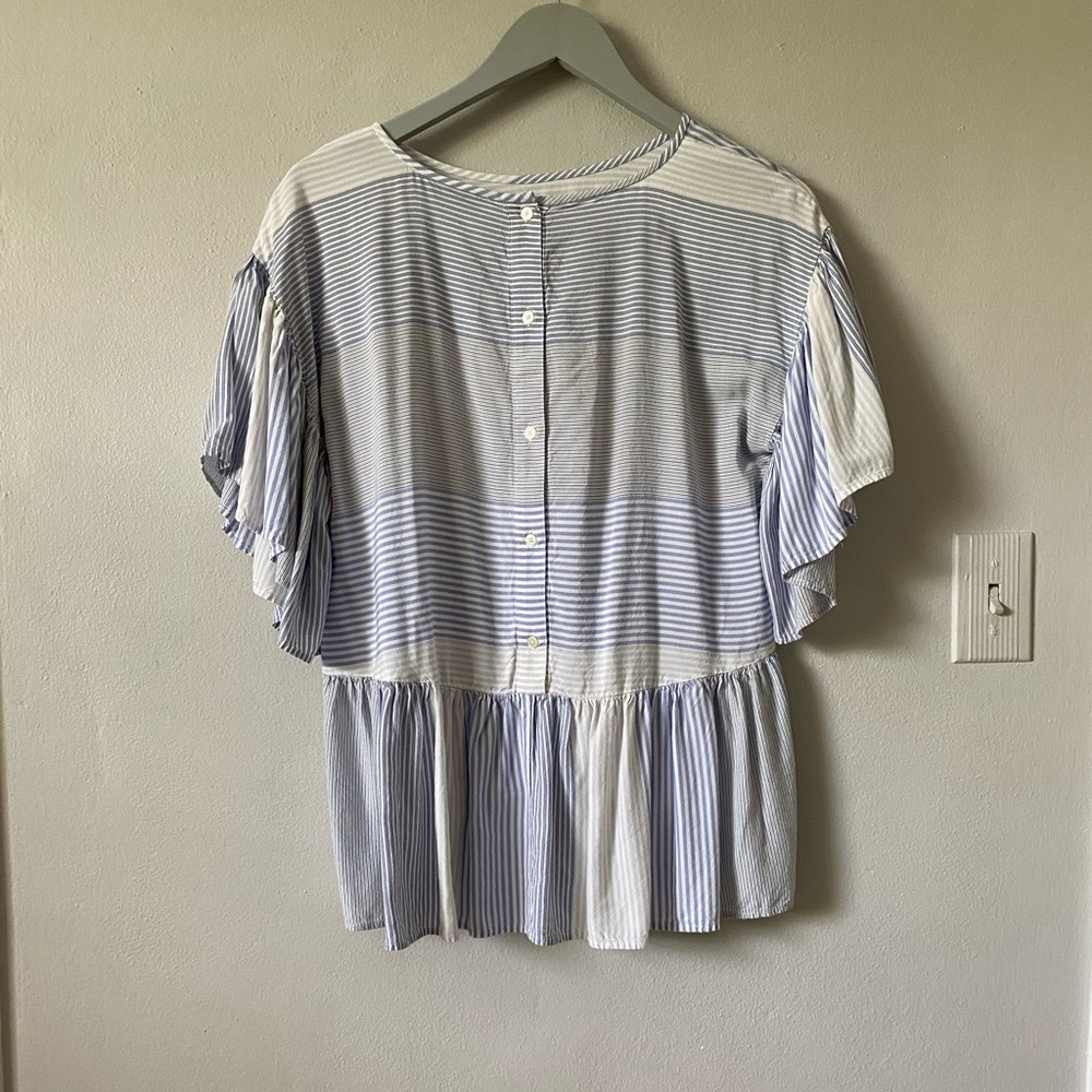 Loft Ruffle Blouse - Picture 4 of 4